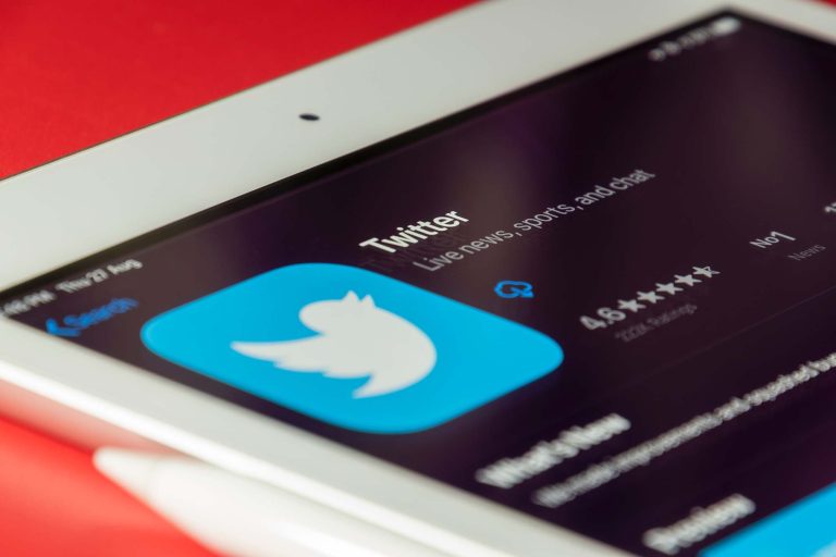 Tviter testira nove, interaktivne tipove oglasa u nastojanju da poveća svoju promotivnu privlačnost.